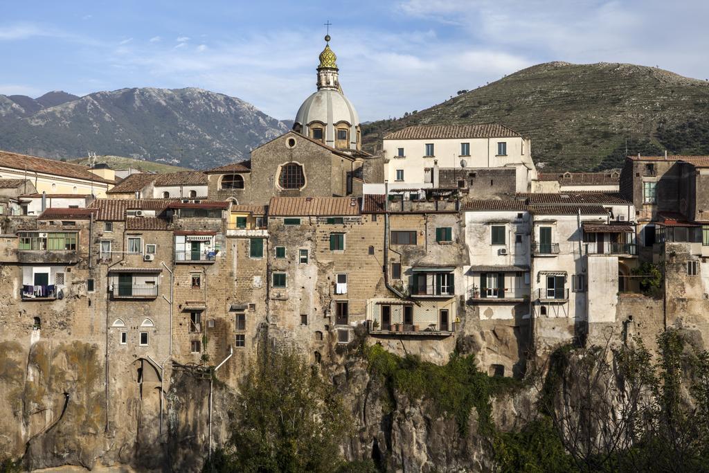 Il Feudo Di Sant'Agata Leilighet SantʼAgata deʼ Goti Eksteriør bilde